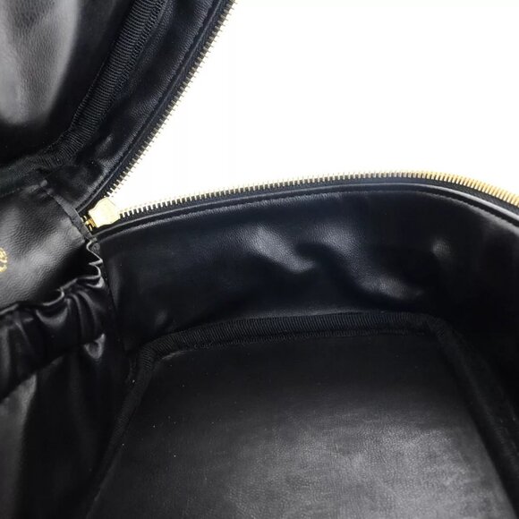 CHANEL CC Logo Bicolore Vanity Hand Bag Leather Black GHW Italy authentic - Picture 10 of 15